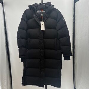 OROLAY Black and Orange down Jacket Label
